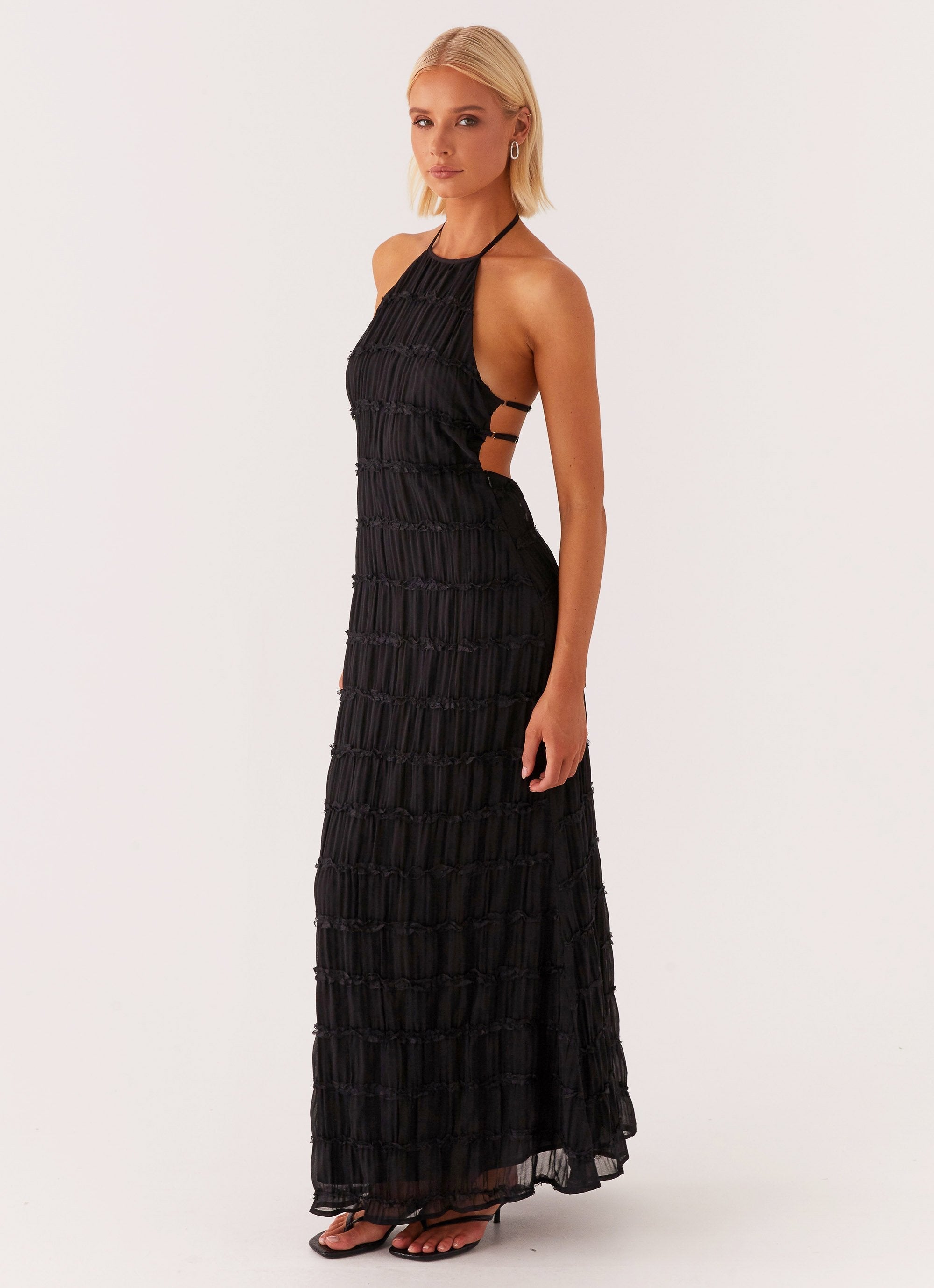 Novessa | Luana Maxi Dress
