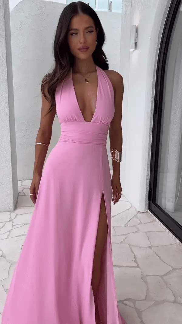 Novessa | Auréla Maxi Dress with Elegant Split