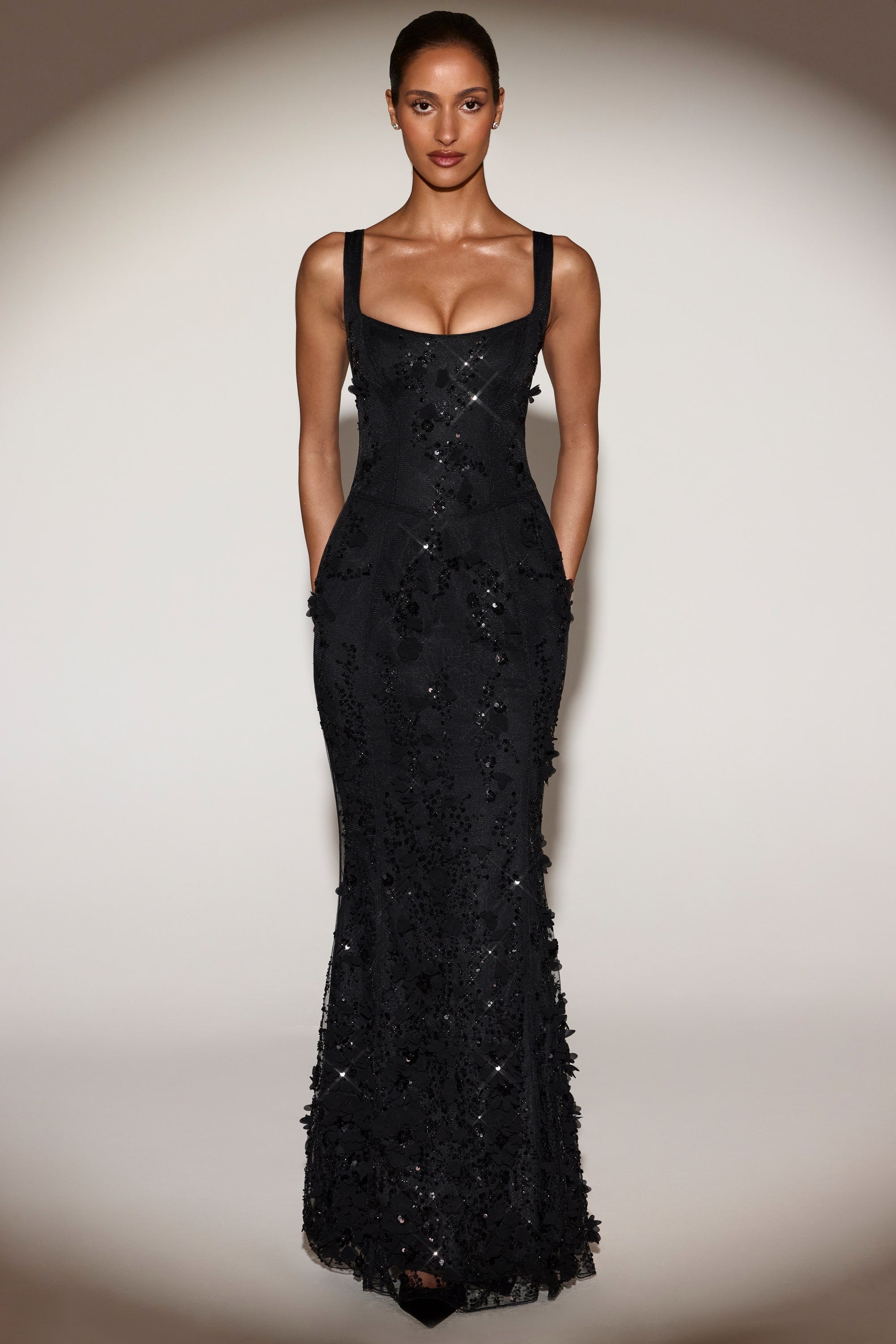 Novessa | Rosaline Maxi Dress