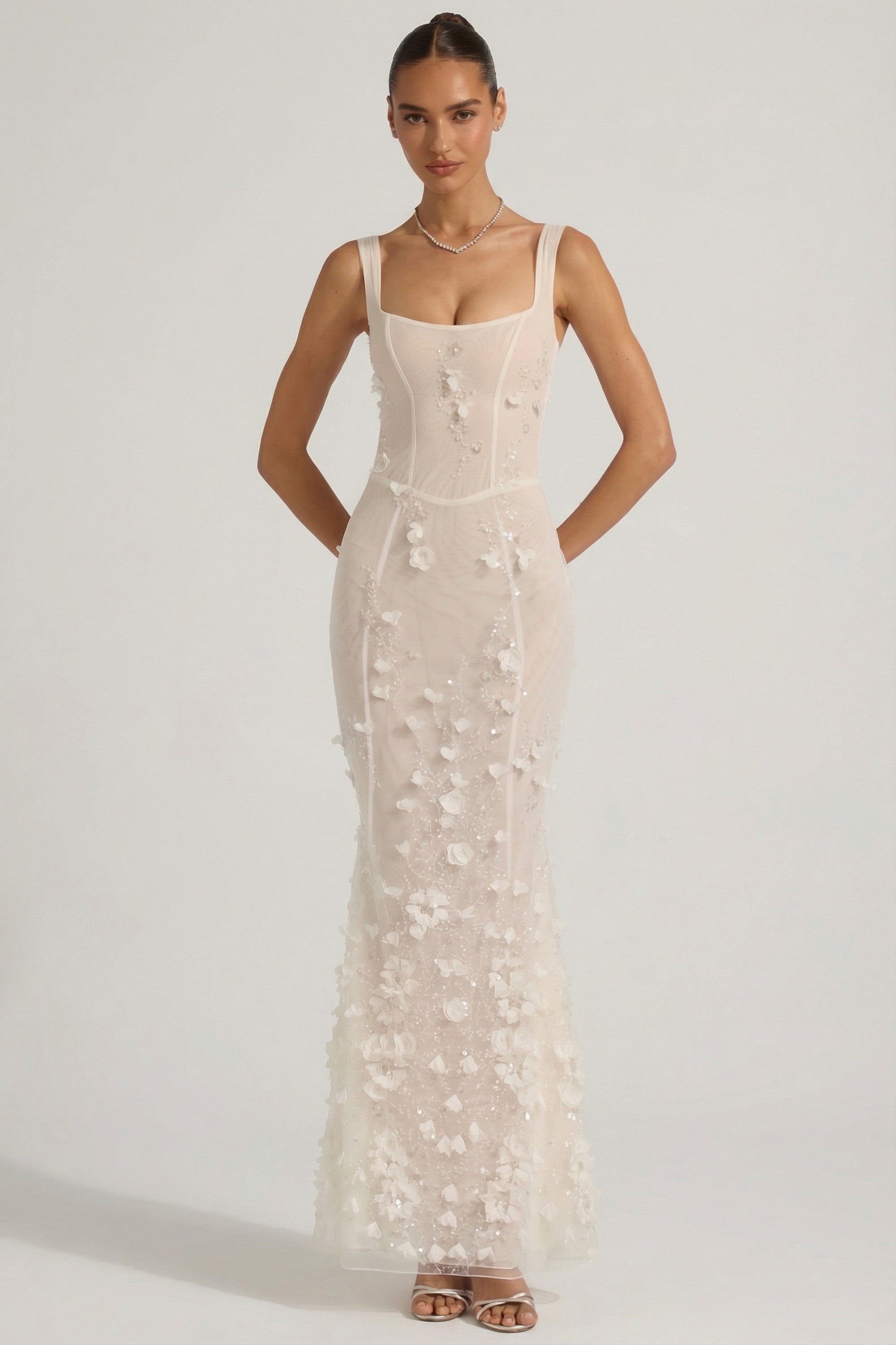 Novessa | Rosaline Maxi Dress