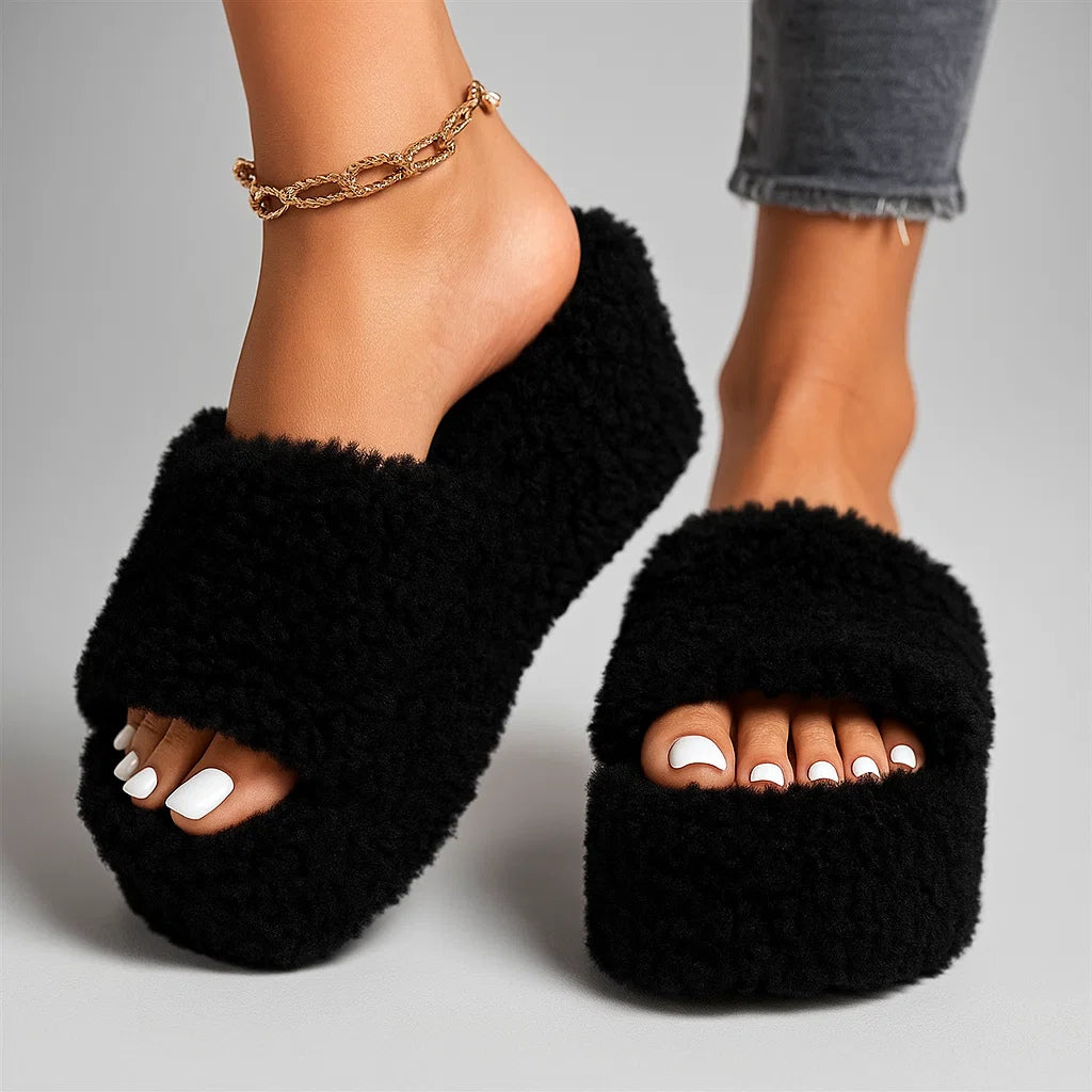 Amari | Cozy Haven Slippers