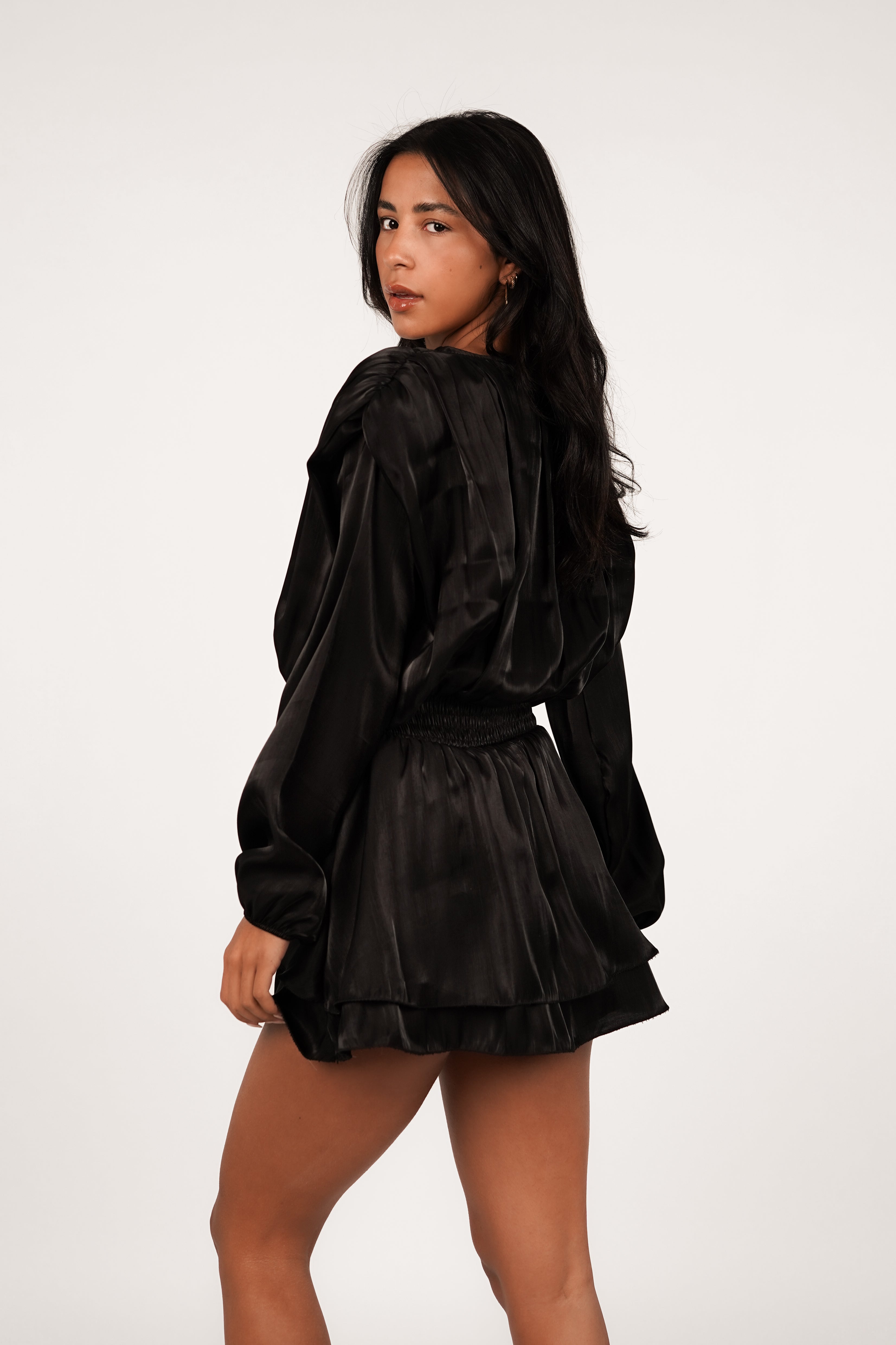 Novessa | Esri Satin Dress