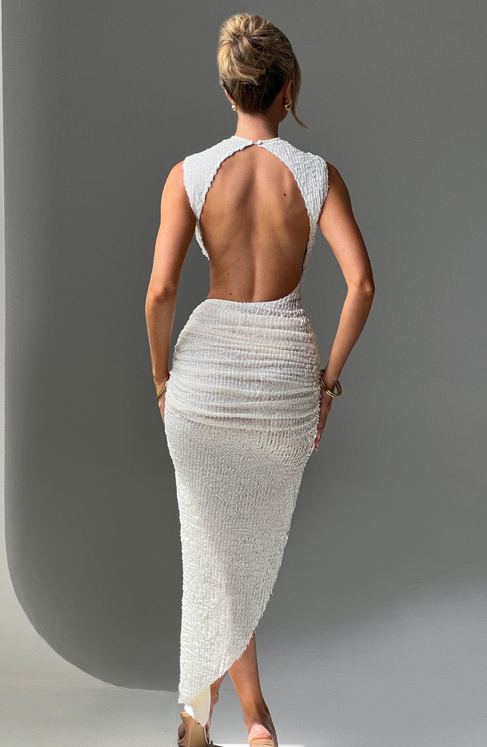 Novessa | Selina Open Back Midi Dress