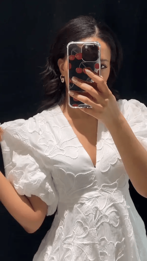 Novessa | Nola Embroidered Floral Dress