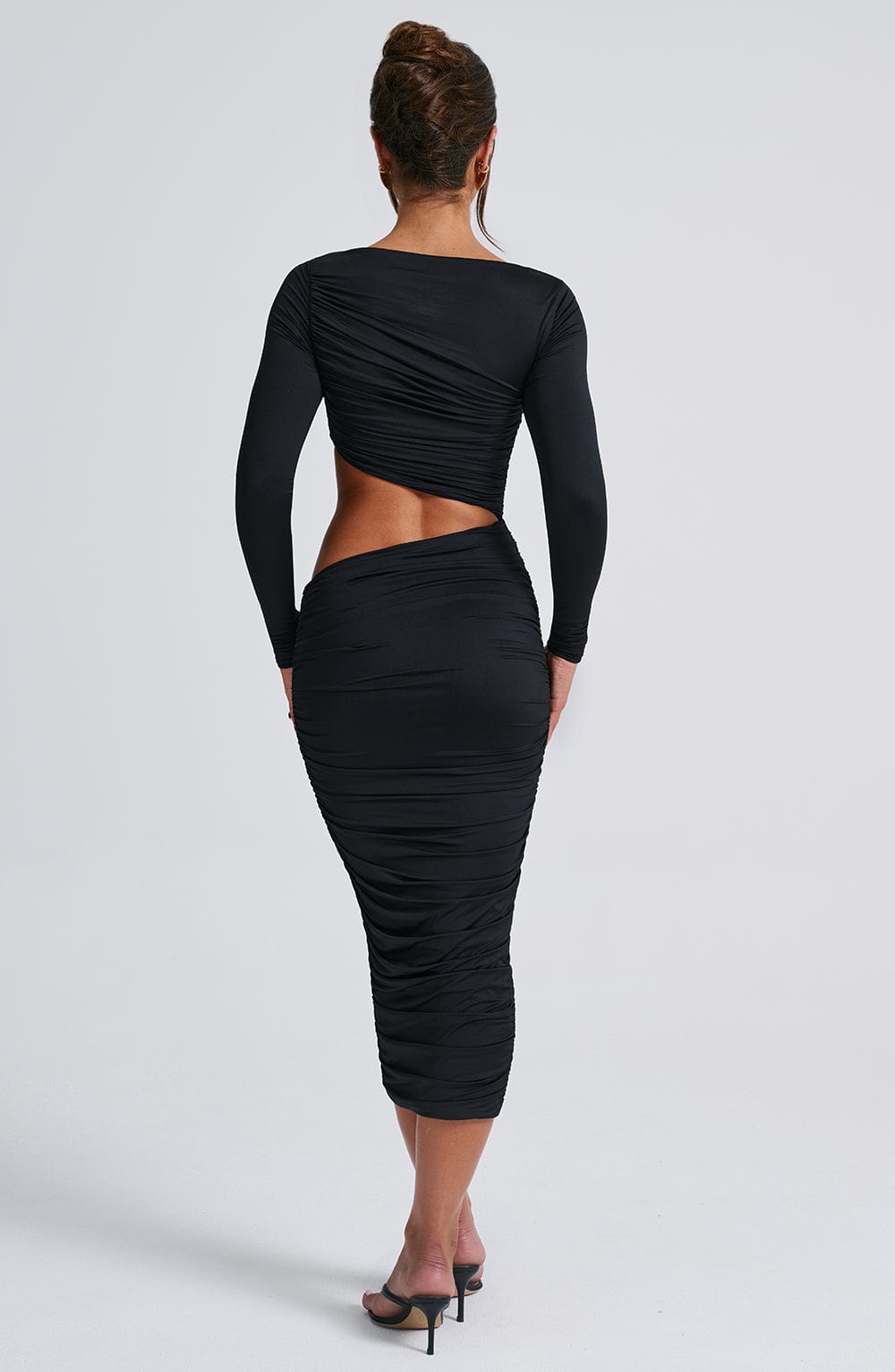 Novessa | Noira Cut-Out Midi Dress