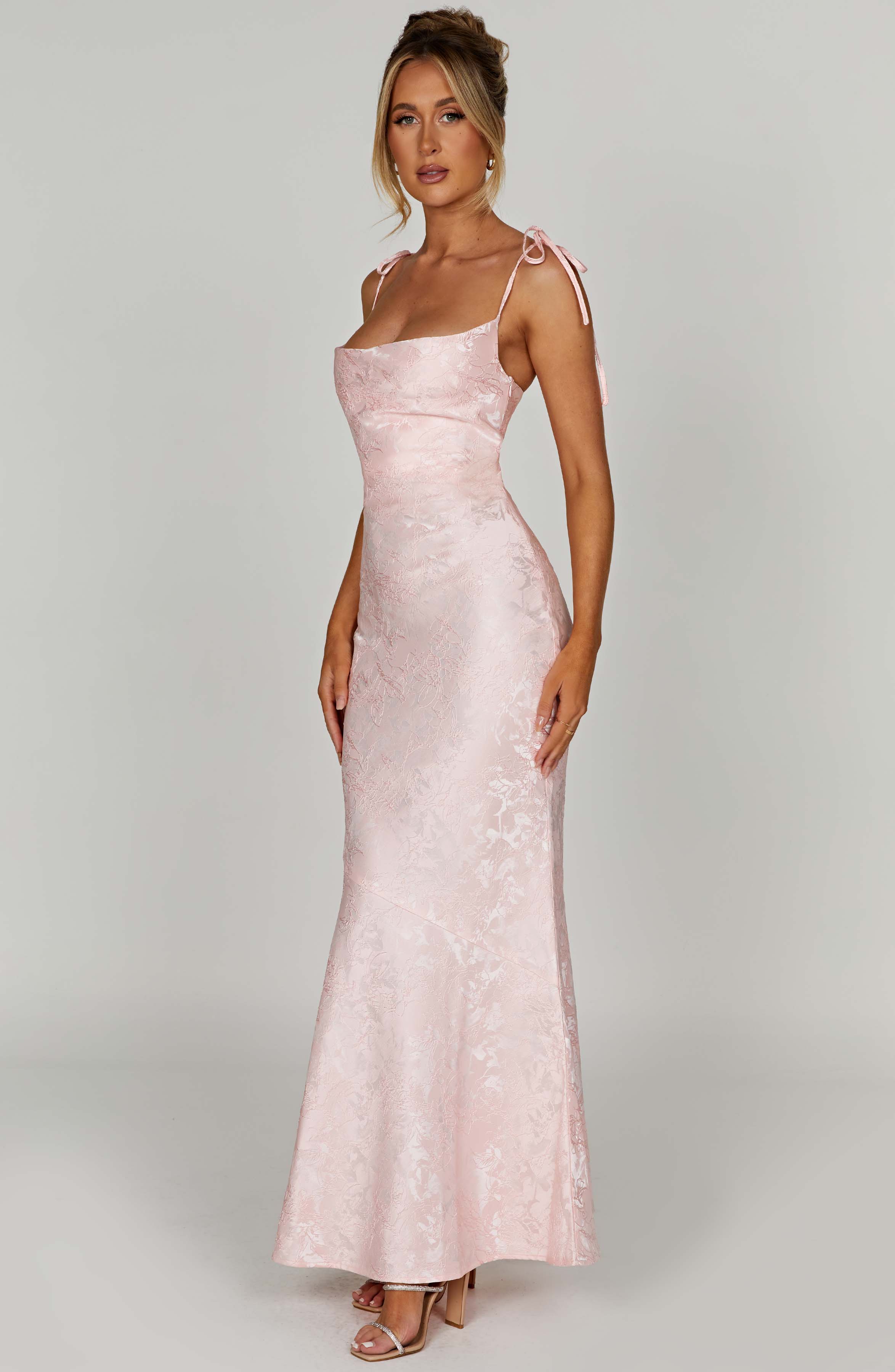 Novessa | Nikky Maxi Dress
