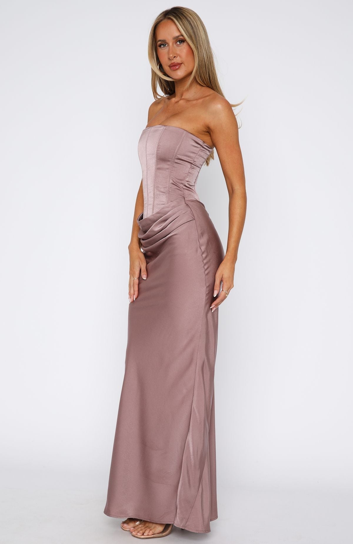 Novessa | Luxa Elegant Dress
